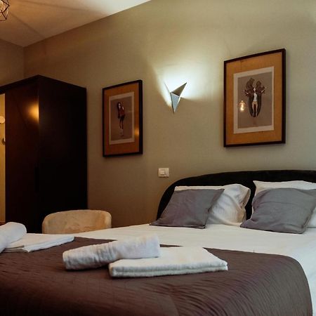 Green Corner Apartment Bükreş Dış mekan fotoğraf