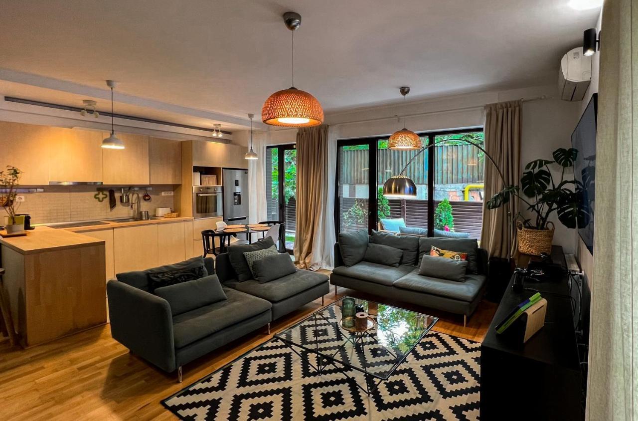 Green Corner Apartment Bükreş Dış mekan fotoğraf