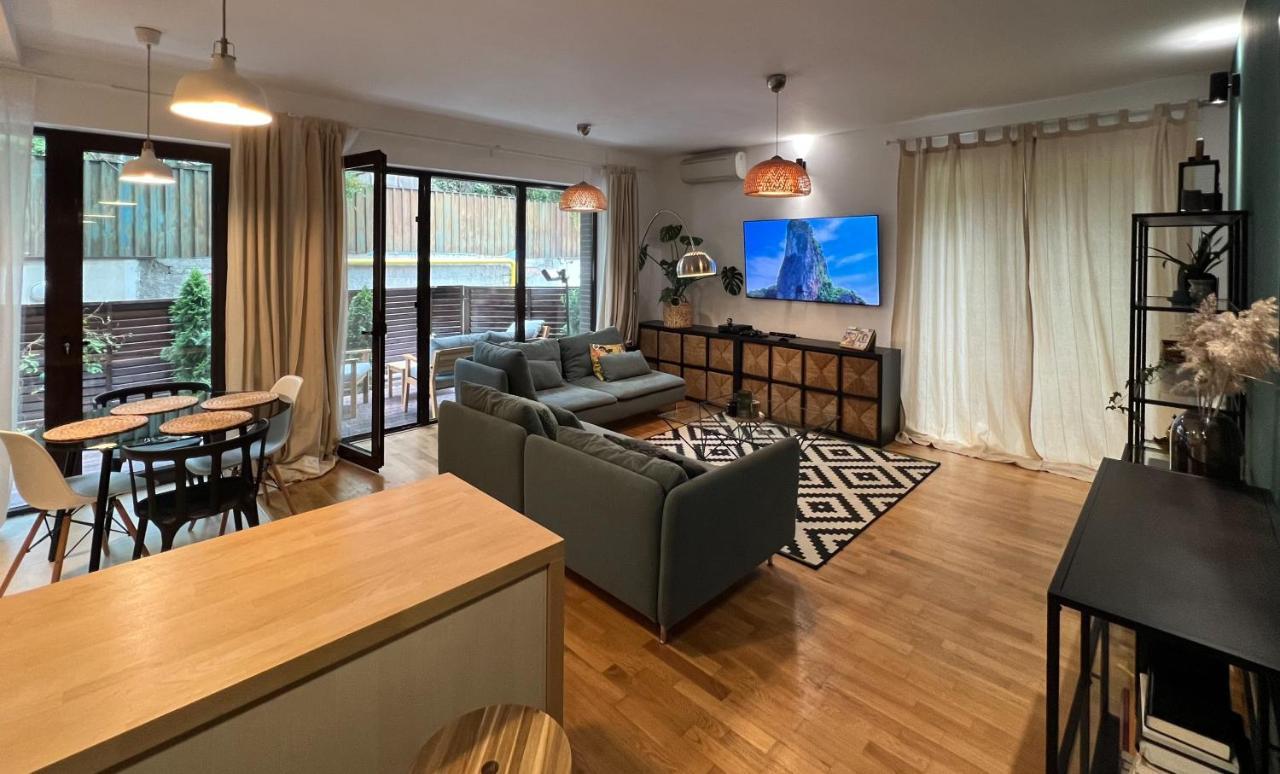 Green Corner Apartment Bükreş Dış mekan fotoğraf