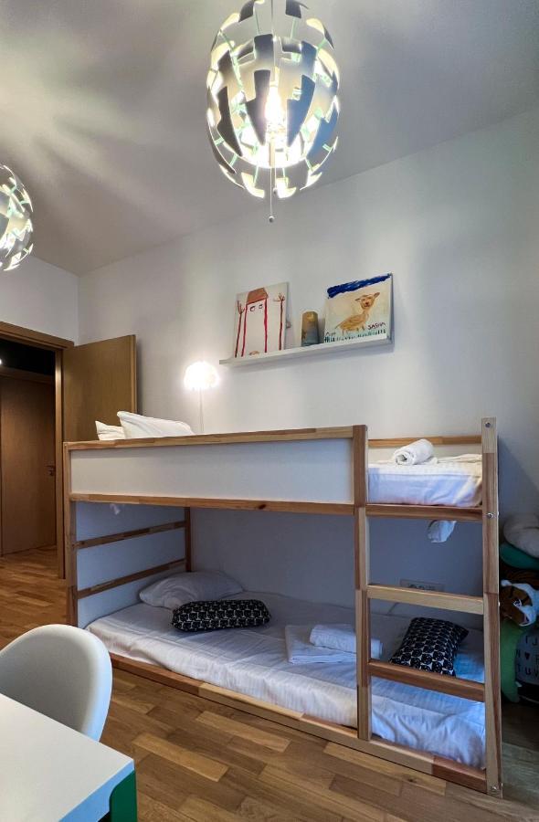 Green Corner Apartment Bükreş Dış mekan fotoğraf